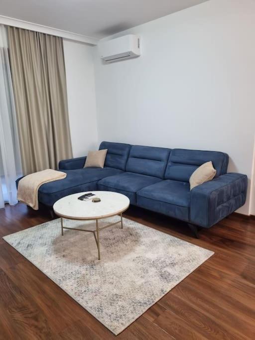 Apartment Master Quart Modern Apt. 27