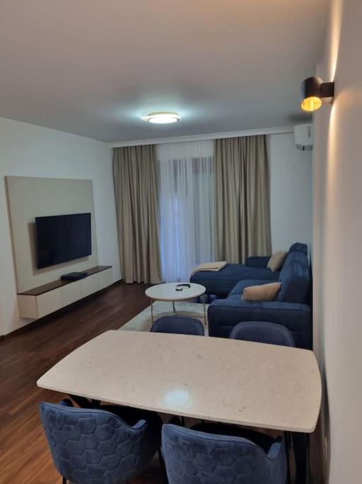Master Quart Modern Apt. 27 *